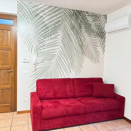 Strawberry House Villa Colico Exterior photo