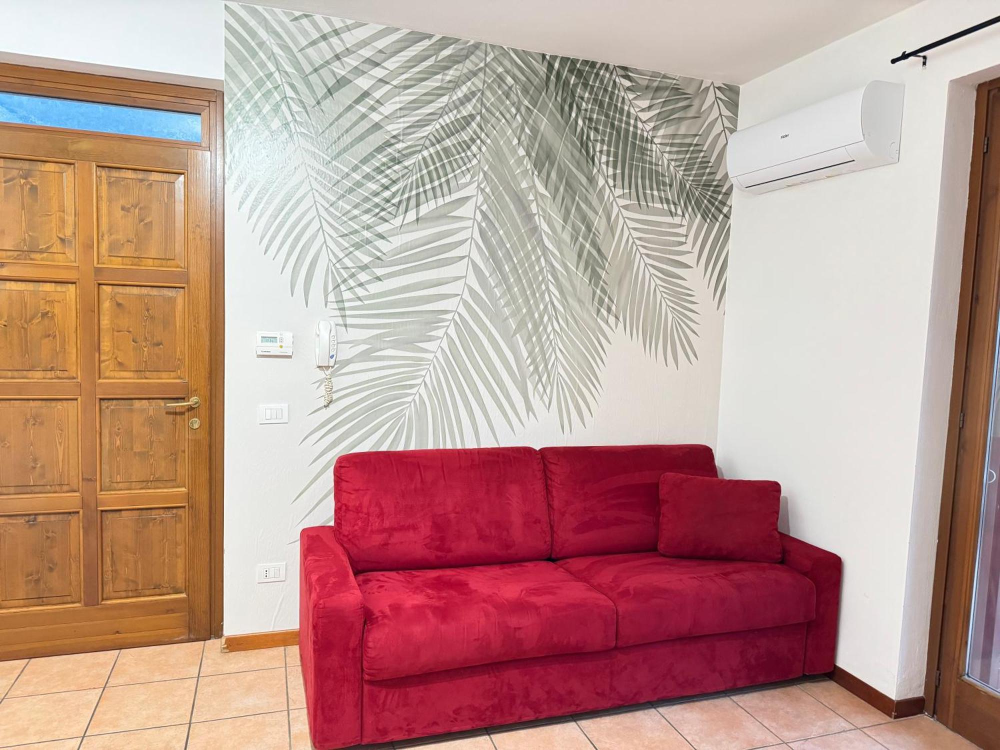 Strawberry House Villa Colico Exterior photo